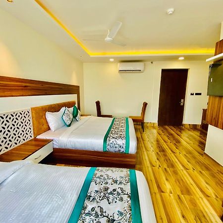 Hotel White House Walking Distance From Golden Temple- With Parking 阿姆利则 外观 照片