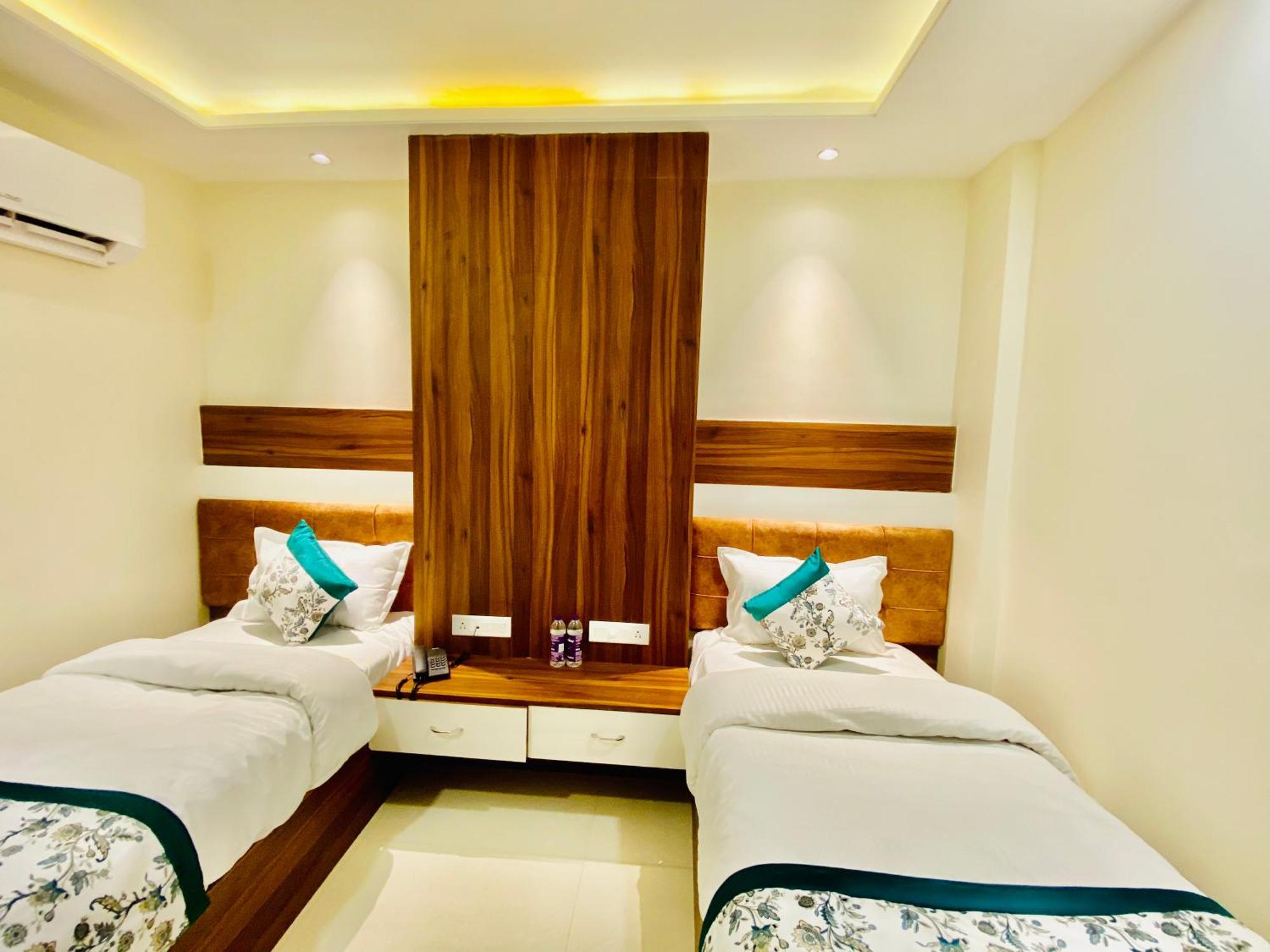 Hotel White House Walking Distance From Golden Temple- With Parking 阿姆利则 外观 照片