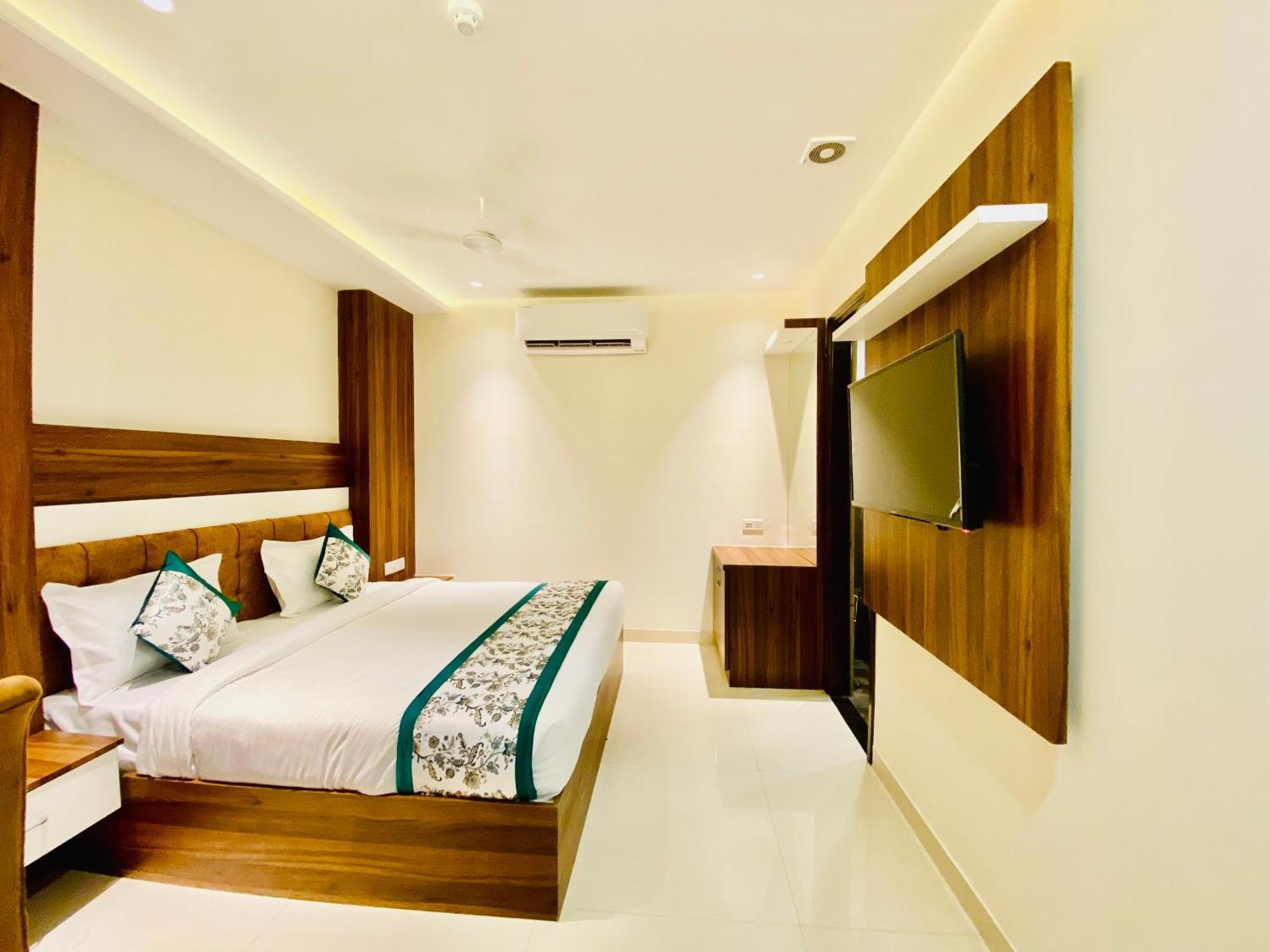 Hotel White House Walking Distance From Golden Temple- With Parking 阿姆利则 外观 照片